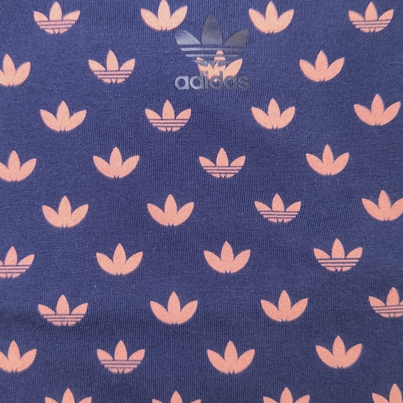 NWT Adidas Navy Blue and Peach Crop Top (XS) - Picture 3 of 5